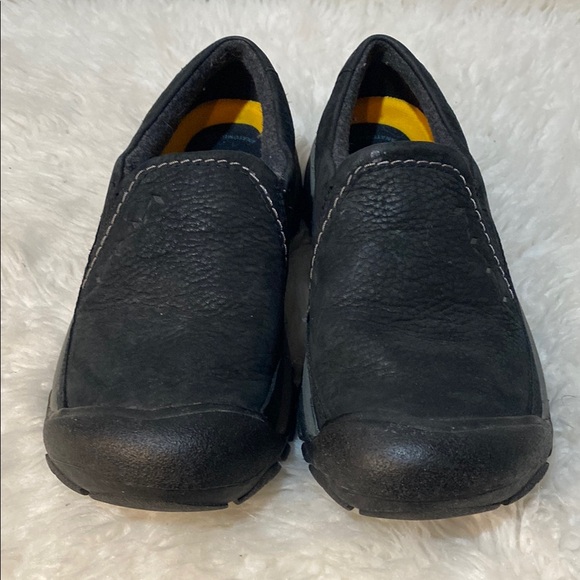 Keen Women’s Kaci III Black Slip-On Shoes - Picture 2 of 7